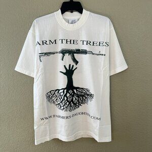 Farmers Daughter - Arm The Trees T-shirt Medium Online Ceramics